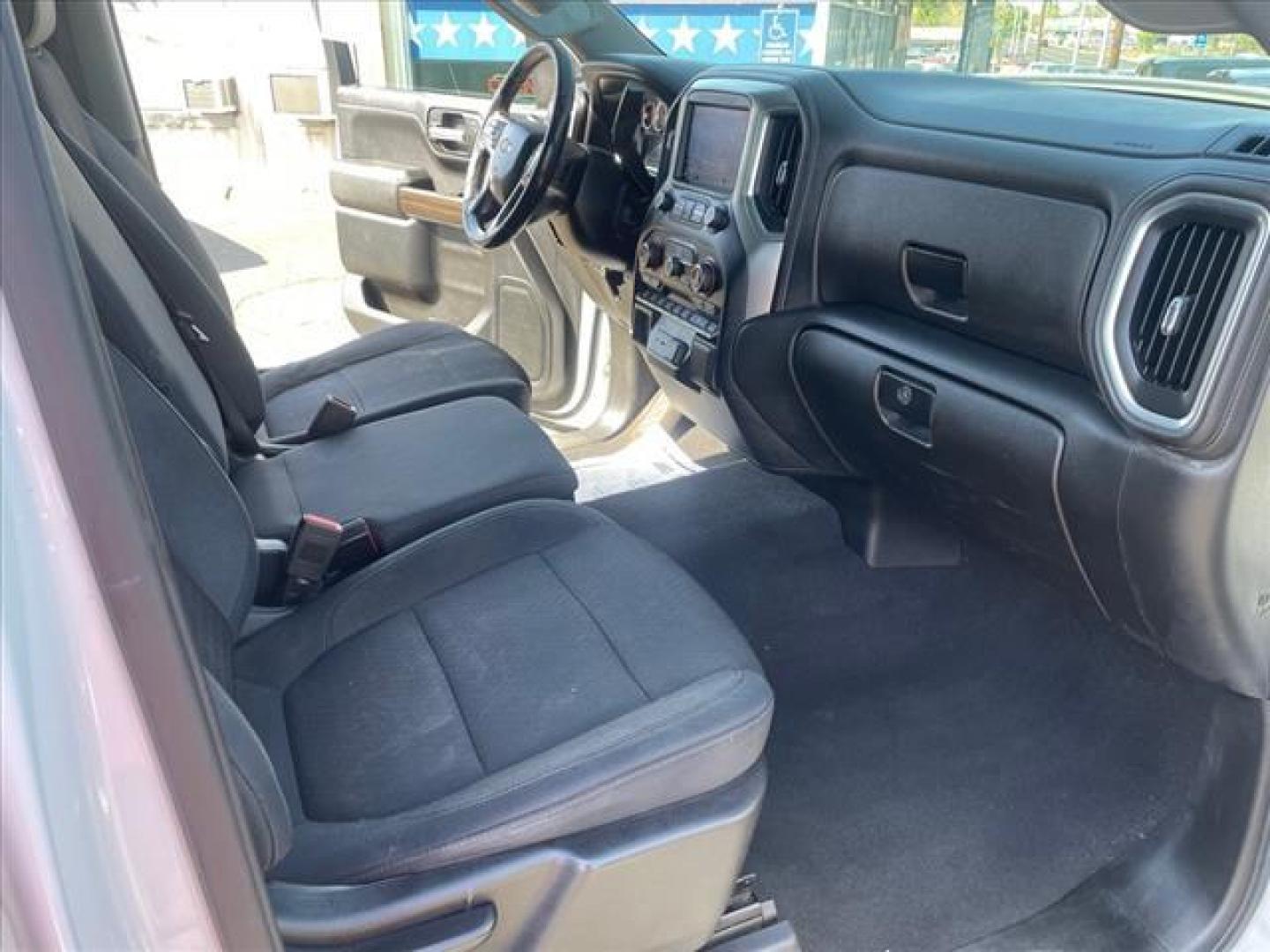 2019 Summit White Chevrolet Silverado 1500 LT (1GCUYDED8KZ) with an 5.3L EcoTec3 5.3L V8 355hp 383ft. lbs. Direct Injection engine, 8-Speed Shiftable Automatic transmission, located at 800 Riverside Ave, Roseville, CA, 95678, (916) 773-4549, 38.732265, -121.291039 - 4X4 CREW CAB LT NEW TIRES ONE OWNER SERVICE RECORDS ON CLEAN CARFAX - Photo#15