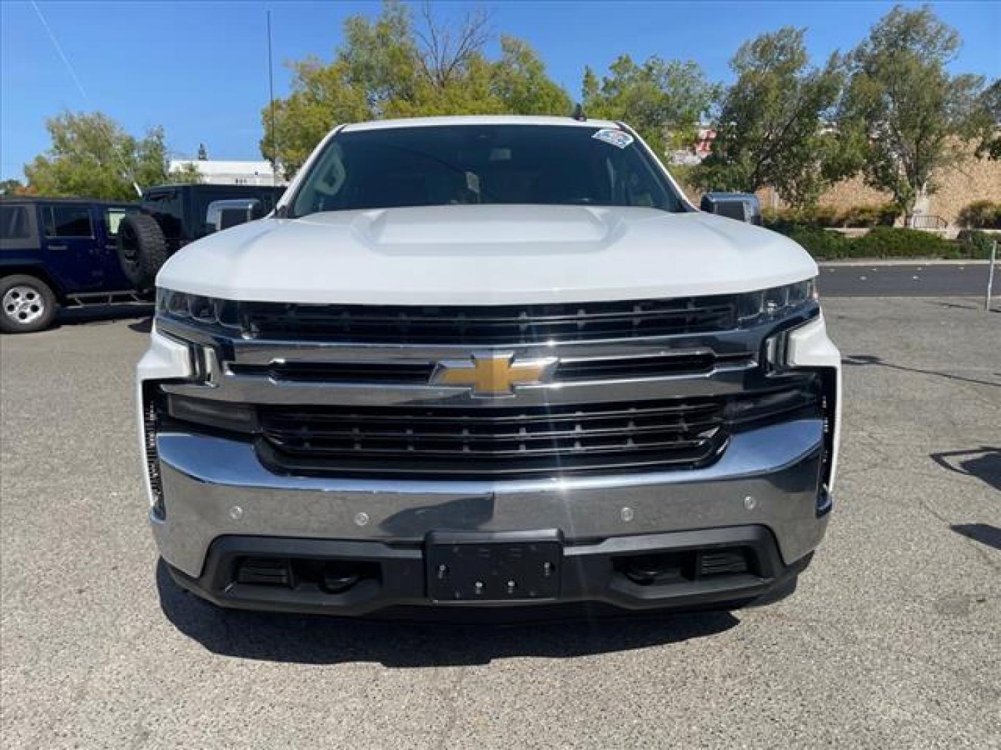 2019 Summit White Chevrolet Silverado 1500 LT (1GCUYDED8KZ) with an 5.3L EcoTec3 5.3L V8 355hp 383ft. lbs. Direct Injection engine, 8-Speed Shiftable Automatic transmission, located at 800 Riverside Ave, Roseville, CA, 95678, (916) 773-4549, 38.732265, -121.291039 - 4X4 CREW CAB LT NEW TIRES ONE OWNER SERVICE RECORDS ON CLEAN CARFAX - Photo#7