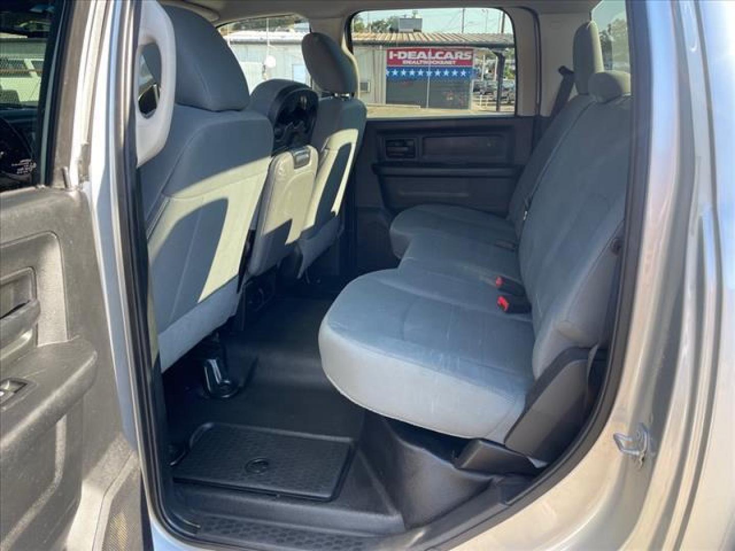 2015 Bright Silver Metallic Clear Coat RAM 1500 Tradesman (3C6RR7KT9FG) with an 5.7L HEMI 5.7L V8 395hp 410ft. lbs. Sequential Multiport Fuel Injection engine, 8-Speed Shiftable Automatic transmission, located at 800 Riverside Ave, Roseville, CA, 95678, (916) 773-4549, 38.732265, -121.291039 - 4X4 TRADESMAN CREW CAB 5.7 HEMI V8 - Photo#12