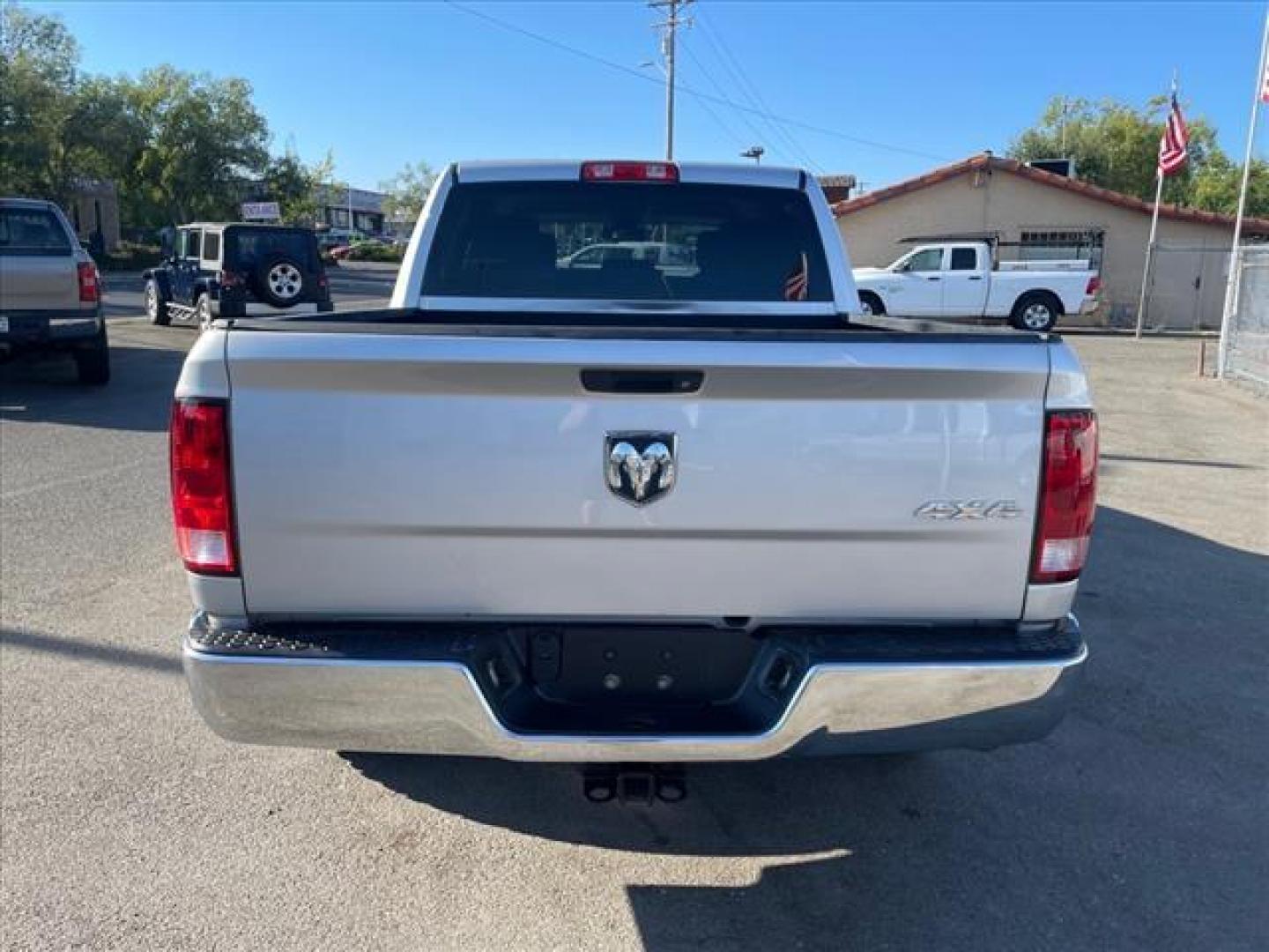 2015 Bright Silver Metallic Clear Coat RAM 1500 Tradesman (3C6RR7KT9FG) with an 5.7L HEMI 5.7L V8 395hp 410ft. lbs. Sequential Multiport Fuel Injection engine, 8-Speed Shiftable Automatic transmission, located at 800 Riverside Ave, Roseville, CA, 95678, (916) 773-4549, 38.732265, -121.291039 - 4X4 TRADESMAN CREW CAB 5.7 HEMI V8 - Photo#7