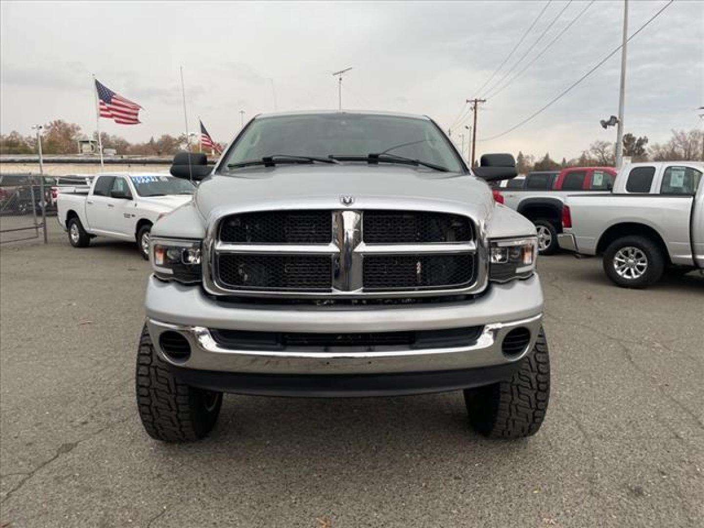 2004 Bright Silver Metallic Clearcoat Dodge Ram 2500 SLT (3D7KU286X4G) with an Cummins 5.9L Diesel Turbo I6 235hp 460ft. lbs. Other engine, 4-Speed Automatic transmission, located at 800 Riverside Ave, Roseville, CA, 95678, (916) 773-4549, 38.732265, -121.291039 - Photo#7