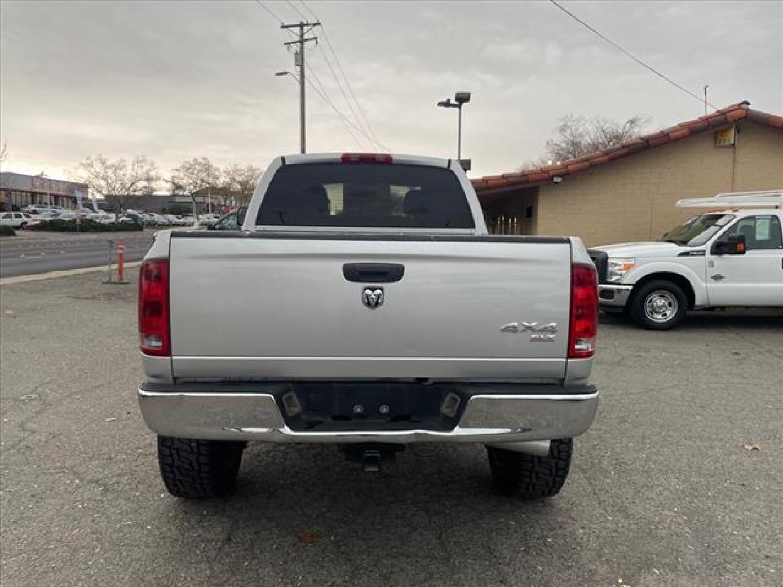 2004 Bright Silver Metallic Clearcoat Dodge Ram 2500 SLT (3D7KU286X4G) with an Cummins 5.9L Diesel Turbo I6 235hp 460ft. lbs. Other engine, 4-Speed Automatic transmission, located at 800 Riverside Ave, Roseville, CA, 95678, (916) 773-4549, 38.732265, -121.291039 - Photo #8