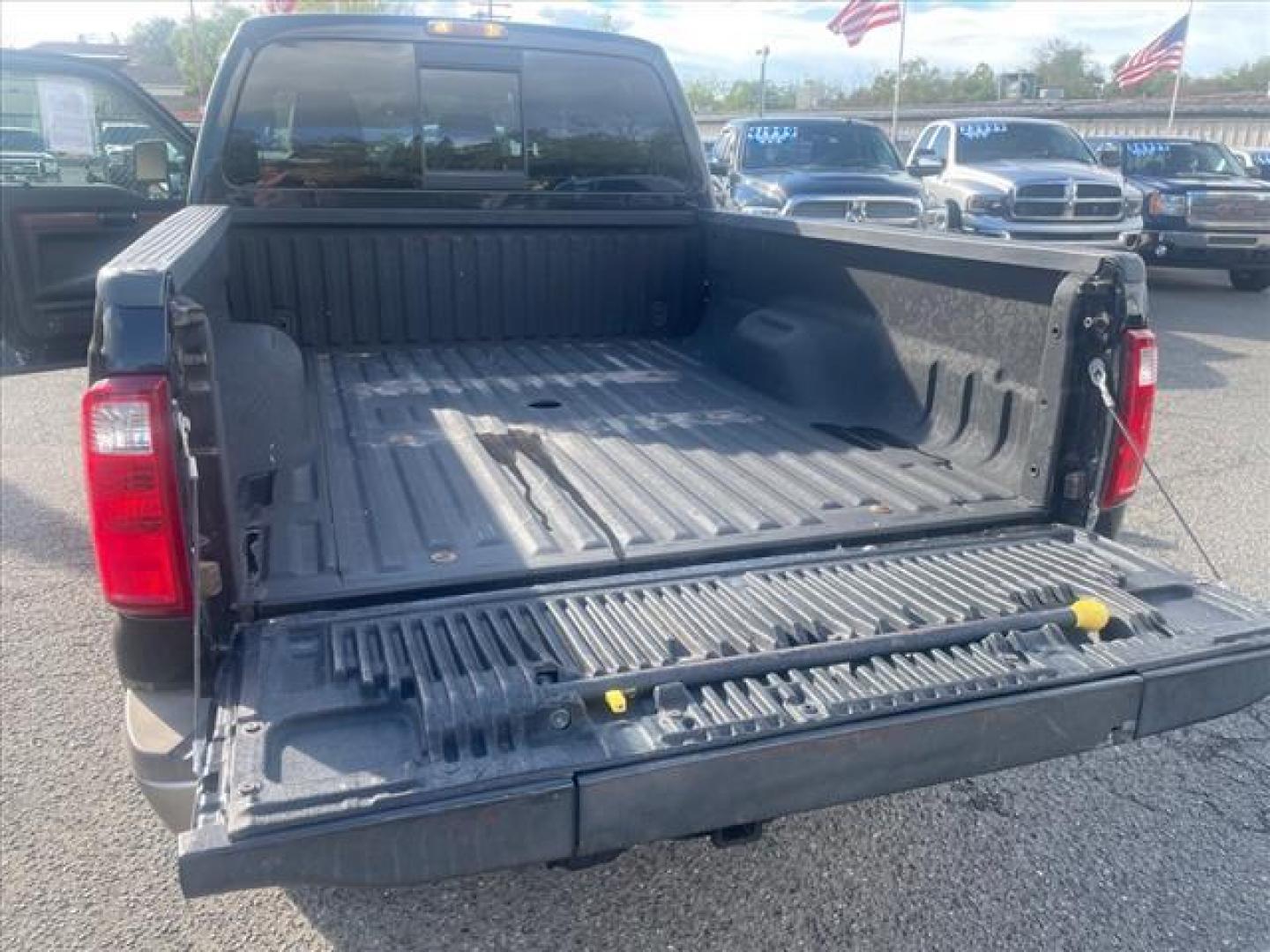 2011 Black/Pale Adobe Metallic Ford F-250 Super Duty King Ranch (1FT7W2BT7BE) with an 6.7L Power Stroke 6.7L Biodiesel Turbo V8 400hp 800ft. lbs. Common Rail Direct Injection engine, 6-Speed Shiftable Automatic transmission, located at 800 Riverside Ave, Roseville, CA, 95678, (916) 773-4549, 38.732265, -121.291039 - Photo#10