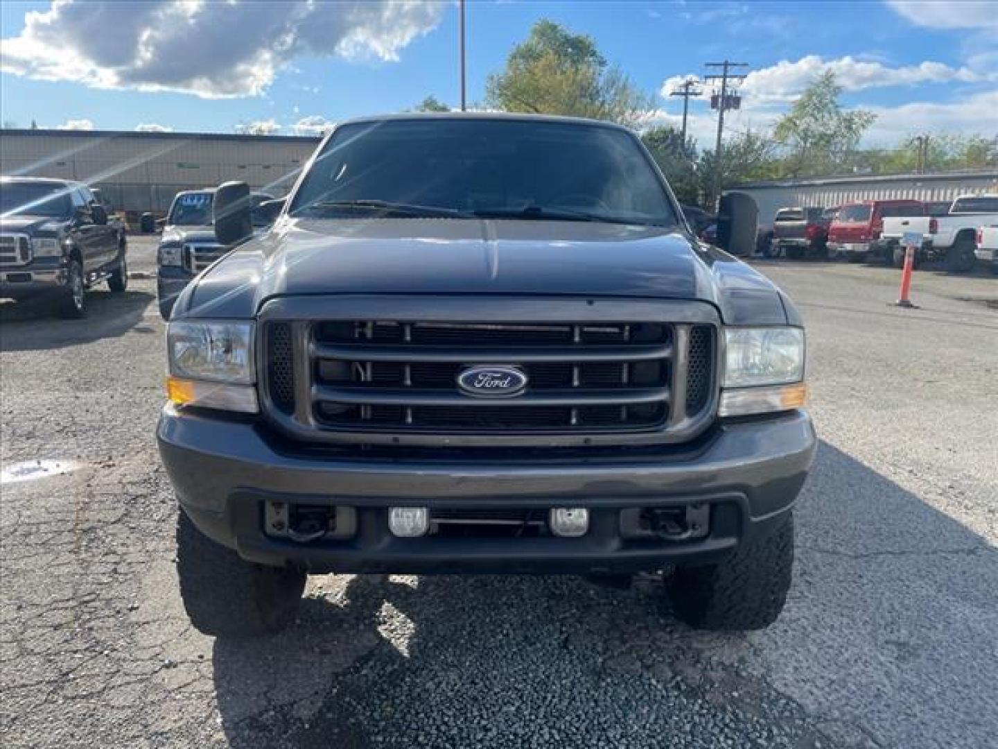 2004 Dark Shadow Grey Clearcoat Metallic Ford F-250 Super Duty XLT (1FTNW21P94E) with an Power Stroke 6.0L Diesel Turbo V8 325hp 560ft. lbs. Other engine, 5-Speed Automatic transmission, located at 800 Riverside Ave, Roseville, CA, 95678, (916) 773-4549, 38.732265, -121.291039 - Photo#7