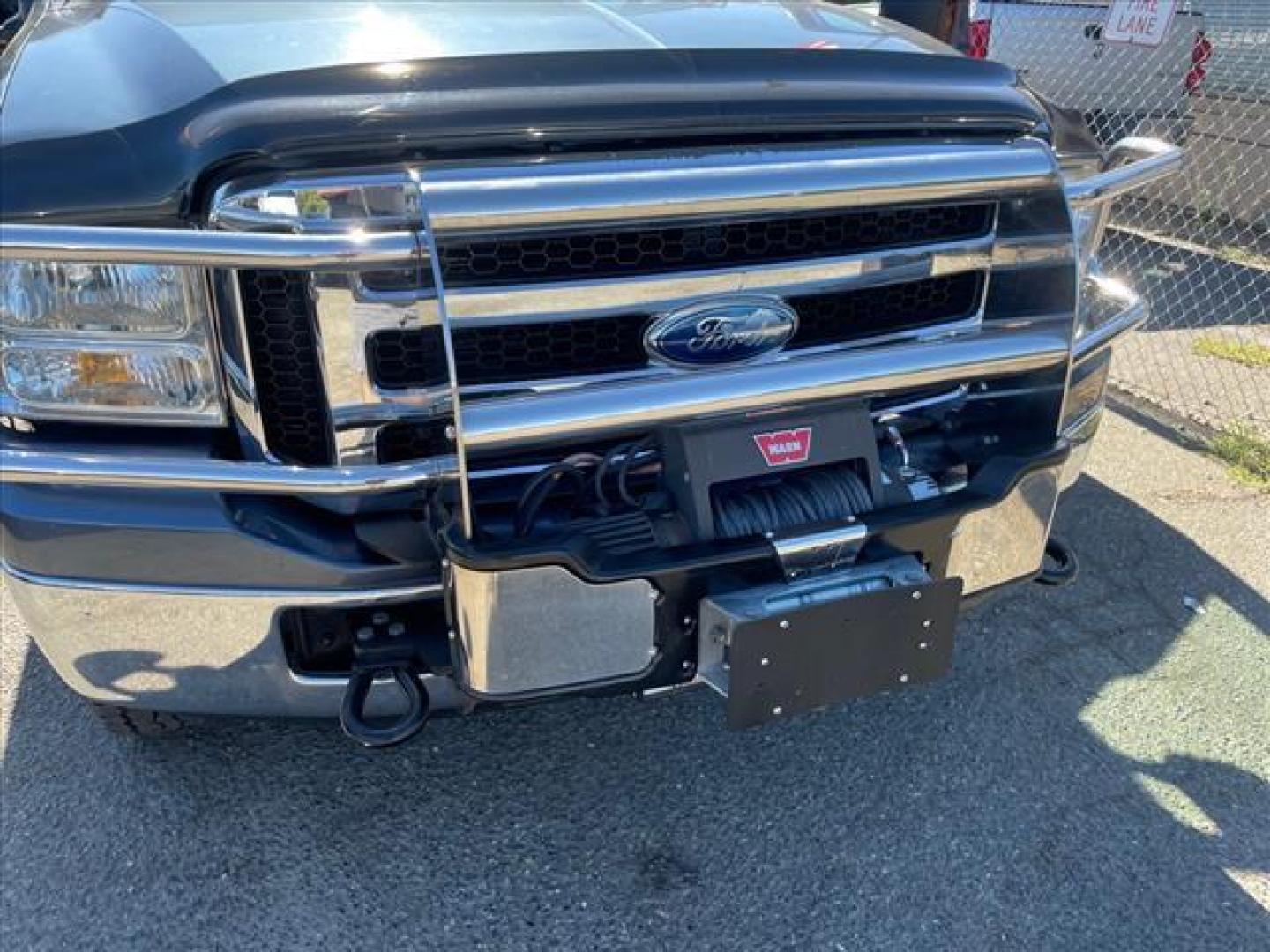 2006 Medium Wedgewood Blue Clearcoat Ford F-250 Super Duty Lariat (1FTSW21PX6E) with an 6.0L Power Stroke 6.0L Diesel Turbo V8 325hp 560ft. lbs. Direct Injection engine, 5-Speed Automatic transmission, located at 800 Riverside Ave, Roseville, CA, 95678, (916) 773-4549, 38.732265, -121.291039 - Photo#7