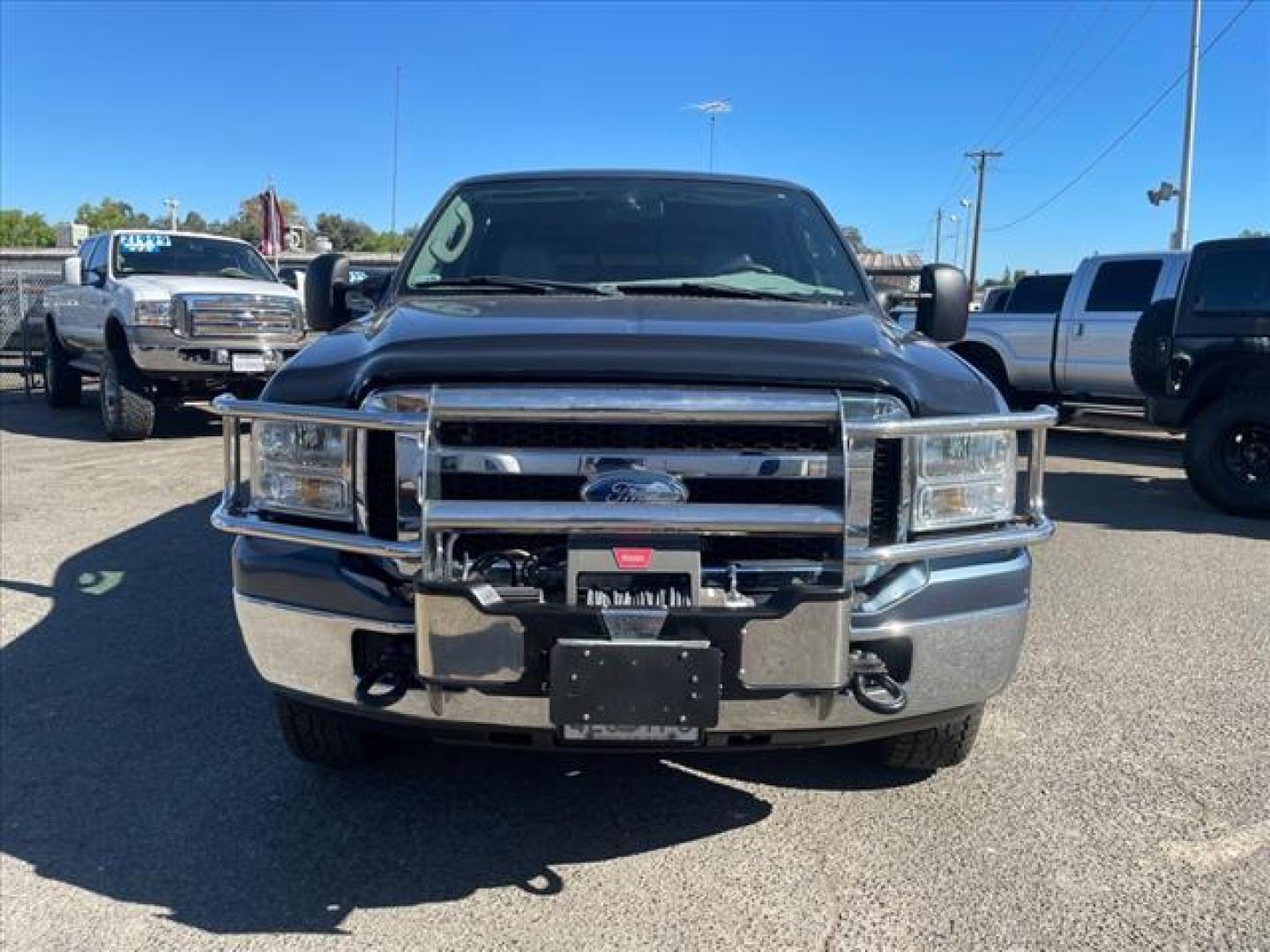 2006 Medium Wedgewood Blue Clearcoat Ford F-250 Super Duty Lariat (1FTSW21PX6E) with an 6.0L Power Stroke 6.0L Diesel Turbo V8 325hp 560ft. lbs. Direct Injection engine, 5-Speed Automatic transmission, located at 800 Riverside Ave, Roseville, CA, 95678, (916) 773-4549, 38.732265, -121.291039 - Photo#8