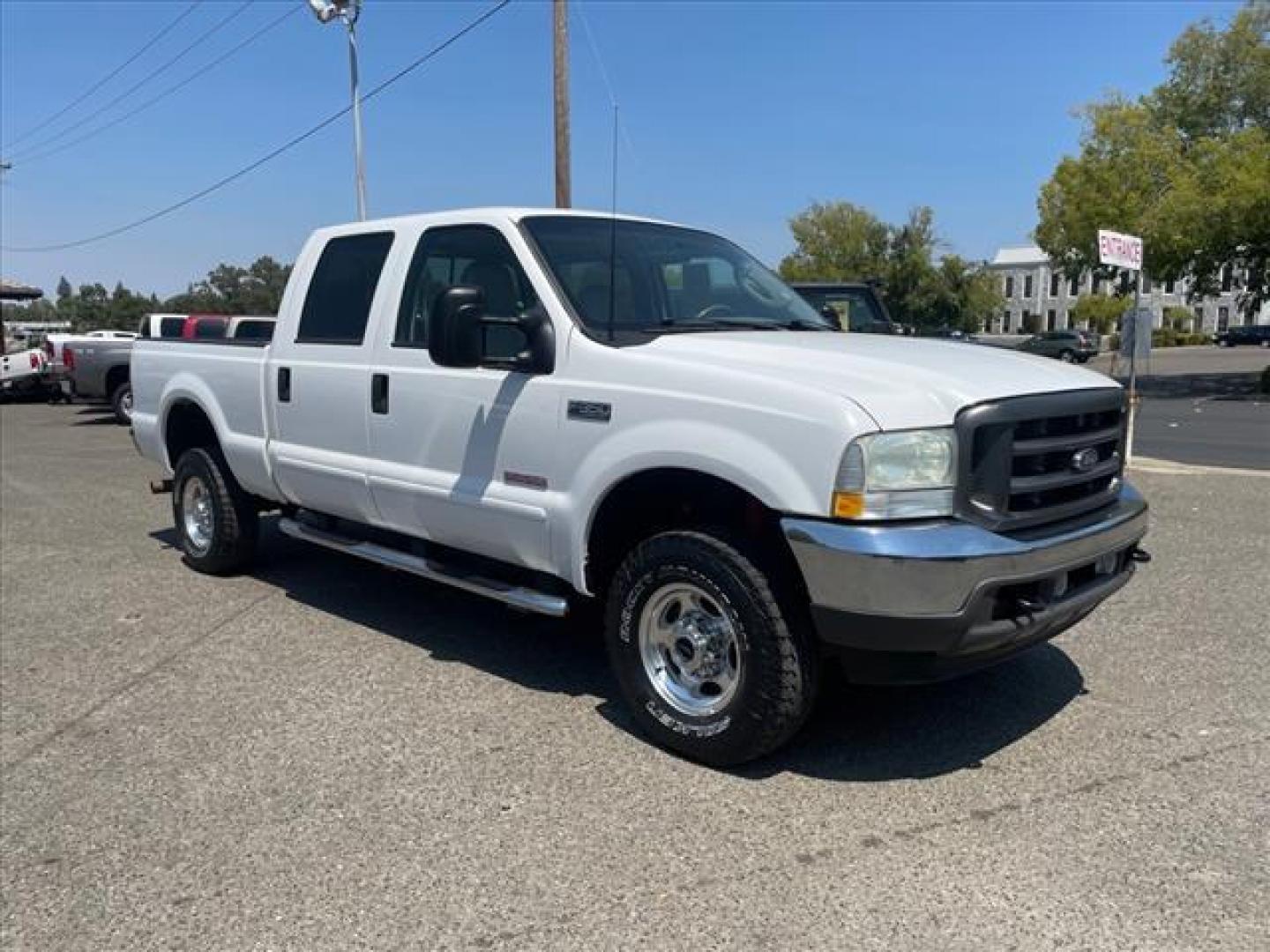 2003 Oxford White Metallic Ford F-350 Super Duty Lariat (1FTSW31PX3E) with an Power Stroke 6.0L Diesel Turbo V8 325hp 560ft. lbs. Other engine, 5-Speed Automatic transmission, located at 800 Riverside Ave, Roseville, CA, 95678, (916) 773-4549, 38.732265, -121.291039 - DIESEL CREW CAB 4X4 LARIAT 112K MILES MOON ROOF ONE OWNER CLEAN CARFAX - Photo#1