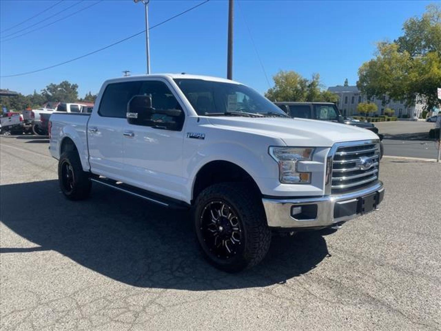 2015 Oxford White Ford F-150 XLT (1FTEW1EF9FK) with an 5.0L 5.0L Flex Fuel V8 385hp 387ft. lbs. Sequential Multiport Fuel Injection engine, 6-Speed Shiftable Automatic transmission, located at 800 Riverside Ave, Roseville, CA, 95678, (916) 773-4549, 38.732265, -121.291039 - Photo#1