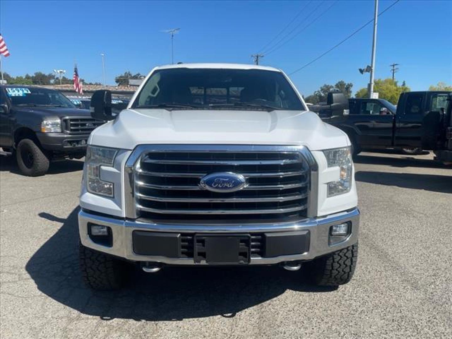 2015 Oxford White Ford F-150 XLT (1FTEW1EF9FK) with an 5.0L 5.0L Flex Fuel V8 385hp 387ft. lbs. Sequential Multiport Fuel Injection engine, 6-Speed Shiftable Automatic transmission, located at 800 Riverside Ave, Roseville, CA, 95678, (916) 773-4549, 38.732265, -121.291039 - Photo#7