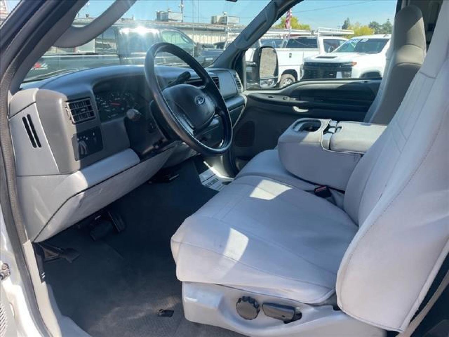 2004 Oxford White Clearcoat Ford F-250 Super Duty XLT (1FTNF21P54E) with an 6.0L Power Stroke 6.0L Diesel Turbo V8 325hp 560ft. lbs. Other engine, 5-Speed Automatic transmission, located at 800 Riverside Ave, Roseville, CA, 95678, (916) 773-4549, 38.732265, -121.291039 - DIESEL XLT BULLET PROOF EGR COOLER SERVICE RECORDS ONE OWNER CLEAN CLEAN CARFAX - Photo#11