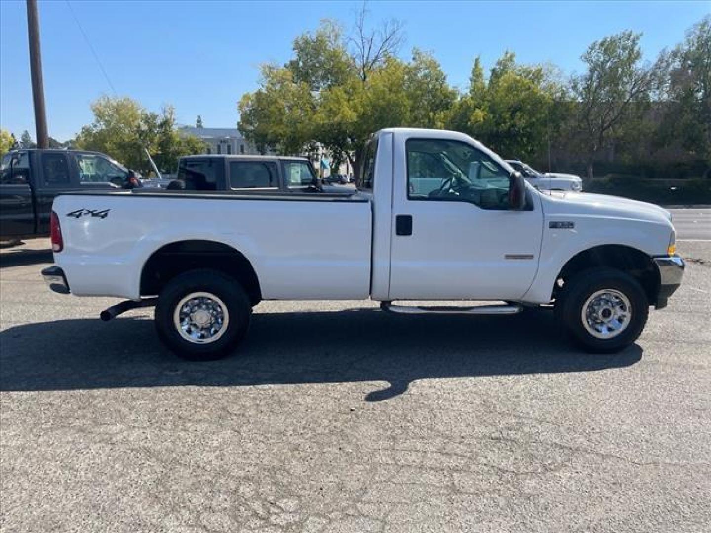 2004 Oxford White Clearcoat Ford F-250 Super Duty XLT (1FTNF21P54E) with an 6.0L Power Stroke 6.0L Diesel Turbo V8 325hp 560ft. lbs. Other engine, 5-Speed Automatic transmission, located at 800 Riverside Ave, Roseville, CA, 95678, (916) 773-4549, 38.732265, -121.291039 - DIESEL XLT BULLET PROOF EGR COOLER SERVICE RECORDS ONE OWNER CLEAN CLEAN CARFAX - Photo#5