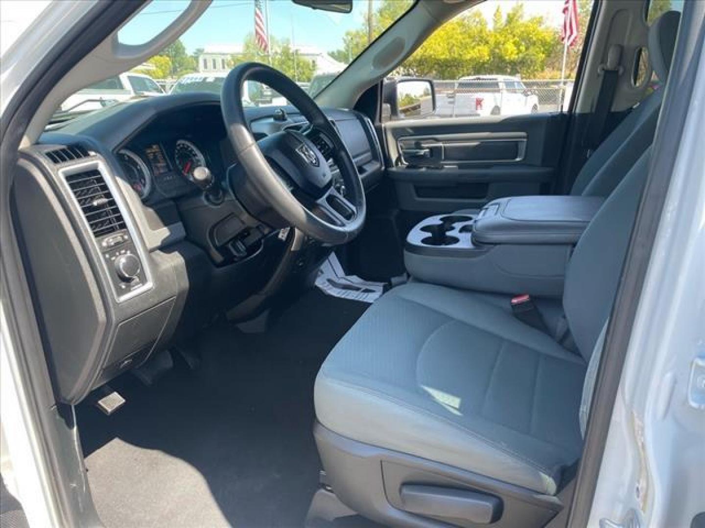 2018 Bright White Clear Coat RAM 2500 SLT (3C6UR5DL8JG) with an 6.7L Cummins 6.7L Diesel Turbo I6 350hp 660ft. lbs. Common Rail Direct Injection engine, Automatic transmission, located at 800 Riverside Ave, Roseville, CA, 95678, (916) 773-4549, 38.732265, -121.291039 - Photo#12