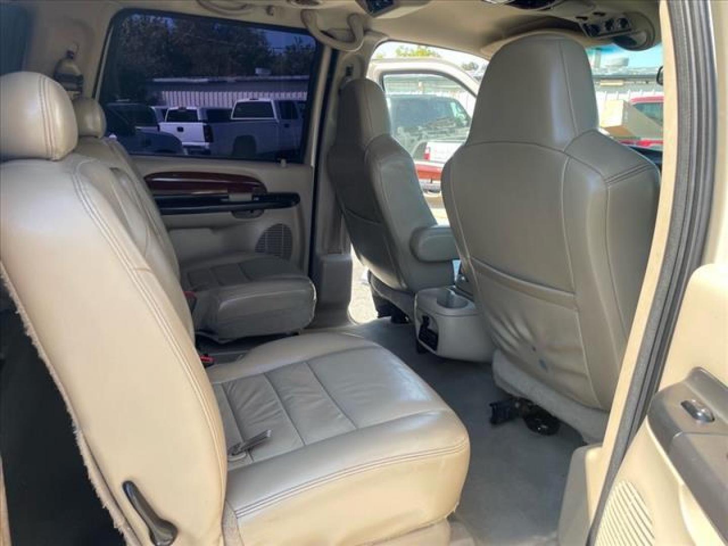 2005 Pueblo Gold Clearcoat Metallic Ford Excursion Limited (1FMSU43P35E) with an 6.0L Power Stroke 6.0L Diesel Turbo V8 325hp 560ft. lbs. Common Rail Direct Injection engine, 5-Speed Automatic transmission, located at 800 Riverside Ave, Roseville, CA, 95678, (916) 773-4549, 38.732265, -121.291039 - DIESEL 4X4 LIMITED DVD CLEAN CARFAX - Photo#16