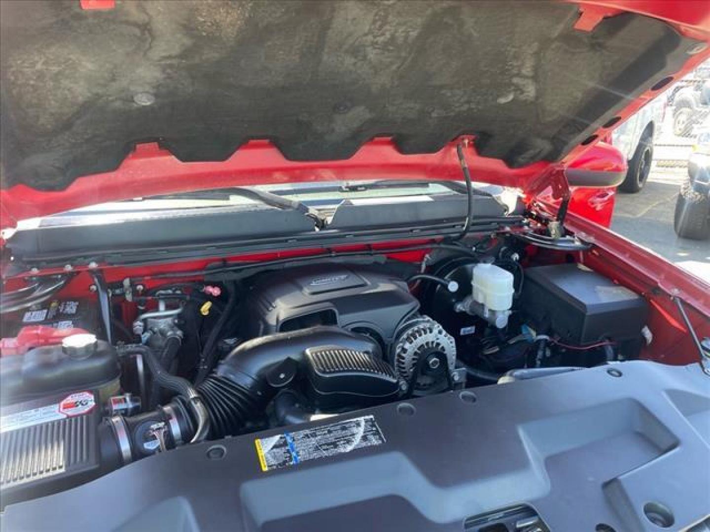 2007 Fire Red GMC Sierra 1500 SLT (2GTFK13Y871) with an 6.0L VortecMAX 6.0L V8 367hp 375ft. lbs. Other engine, 4-Speed Automatic transmission, located at 800 Riverside Ave, Roseville, CA, 95678, (916) 773-4549, 38.732265, -121.291039 - 4X4 CREW CAB SLT VORTEC MAX LOW MILES ONE OWNER SERVICE RECORDS - Photo#17