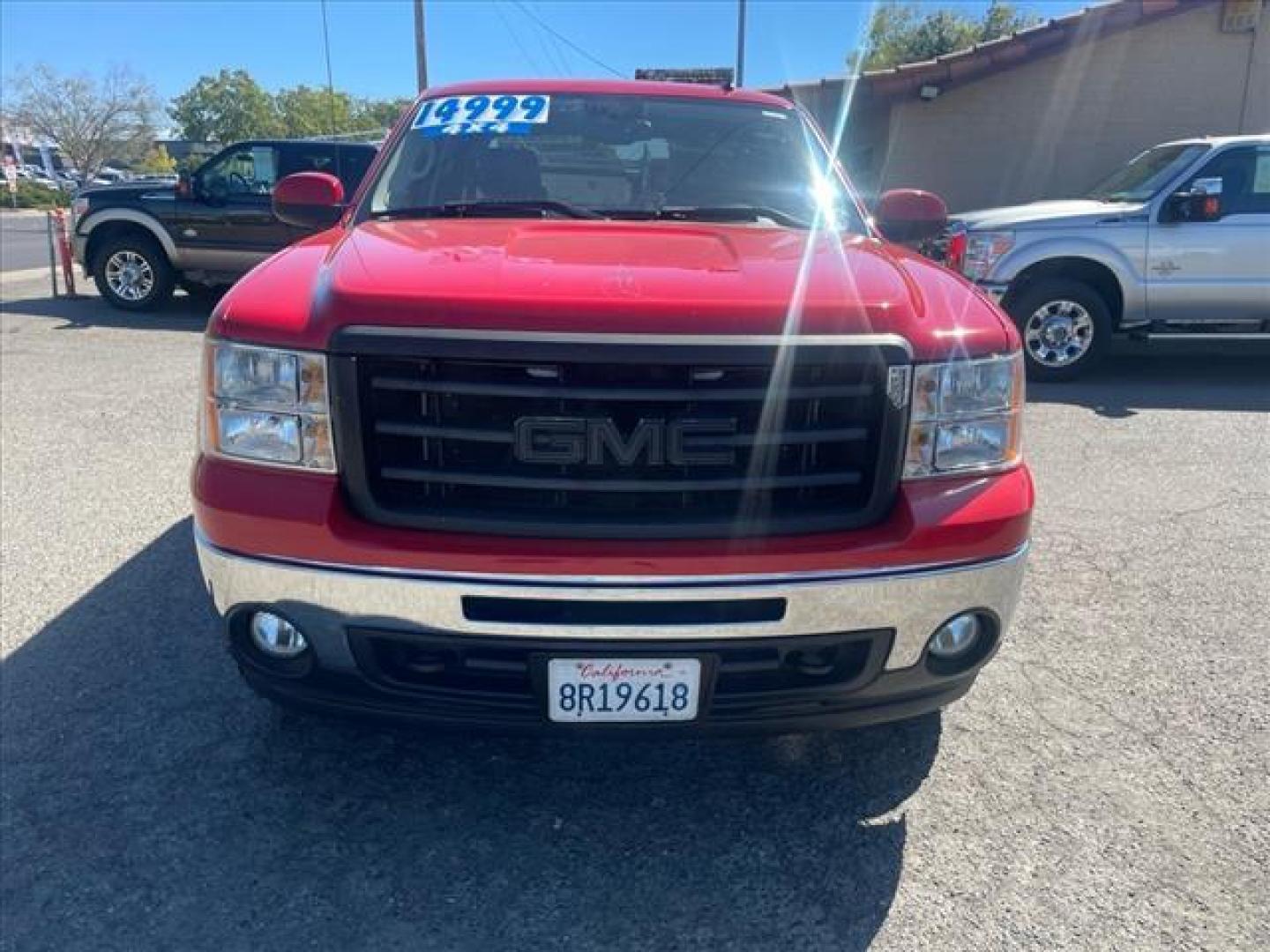 2007 Fire Red GMC Sierra 1500 SLT (2GTFK13Y871) with an 6.0L VortecMAX 6.0L V8 367hp 375ft. lbs. Other engine, 4-Speed Automatic transmission, located at 800 Riverside Ave, Roseville, CA, 95678, (916) 773-4549, 38.732265, -121.291039 - 4X4 CREW CAB SLT VORTEC MAX LOW MILES ONE OWNER SERVICE RECORDS - Photo#8