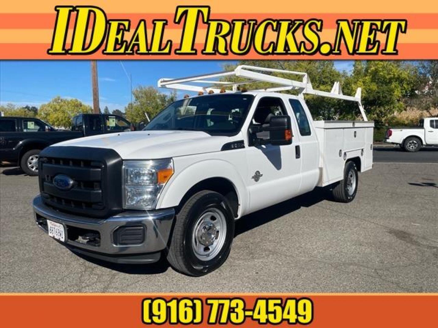 2016 White Ford F-350 Super Duty XL (01FD8X3ET4G) with an 6.7L Power Stroke 6.7L Biodiesel Turbo V8 300hp 660ft. lbs. Common Rail Direct Injection engine, 5-Speed Automatic transmission, located at 800 Riverside Ave, Roseville, CA, 95678, (916) 773-4549, 38.732265, -121.291039 - Photo#0