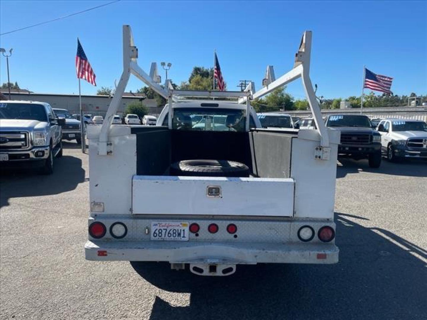 2016 White Ford F-350 Super Duty XL (01FD8X3ET4G) with an 6.7L Power Stroke 6.7L Biodiesel Turbo V8 300hp 660ft. lbs. Common Rail Direct Injection engine, 5-Speed Automatic transmission, located at 800 Riverside Ave, Roseville, CA, 95678, (916) 773-4549, 38.732265, -121.291039 - Photo#7