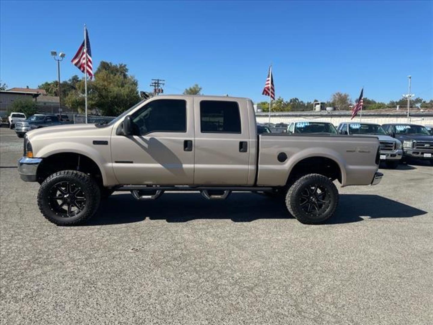 1999 Light Prairie Tan Clearcoat Metallic Ford F-250 Super Duty XLT (1FTNW21F7XE) with an 7.3L Turbocharged Diesel V8 OHV 16V FI Engine Other engine, 4-Speed Automatic transmission, located at 800 Riverside Ave, Roseville, CA, 95678, (916) 773-4549, 38.732265, -121.291039 - Photo#3