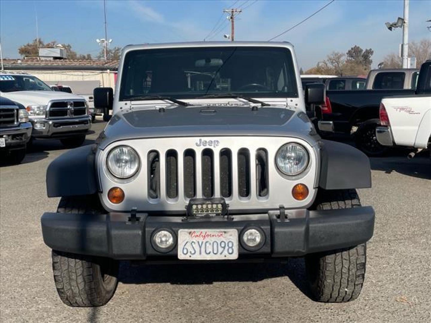 2011 Bright Silver Metallic Clear Coat Jeep Wrangler Unlimited Rubicon (1J4BA6H18BL) with an 3.8L 3.8L V6 202hp 237ft. lbs. Sequential Multiport Fuel Injection engine, 4-Speed Automatic transmission, located at 800 Riverside Ave, Roseville, CA, 95678, (916) 773-4549, 38.732265, -121.291039 - Photo#8