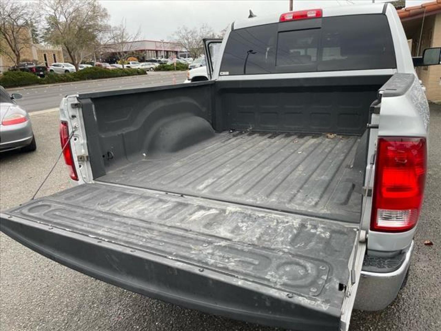 2016 Bright Silver Metallic Clear Coat RAM 1500 Big Horn (1C6RR7LM1GS) with an 3.0L EcoDiesel 3.0L Biodiesel Turbo V6 240hp 420ft. lbs. Common Rail Direct Injection engine, 8-Speed Shiftable Automatic transmission, located at 800 Riverside Ave, Roseville, CA, 95678, (916) 773-4549, 38.732265, -121.291039 - Photo#12