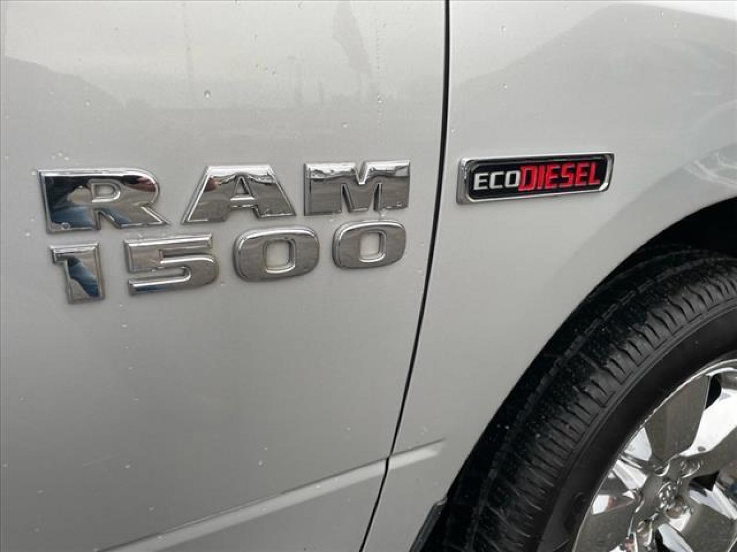 2016 Bright Silver Metallic Clear Coat RAM 1500 Big Horn (1C6RR7LM1GS) with an 3.0L EcoDiesel 3.0L Biodiesel Turbo V6 240hp 420ft. lbs. Common Rail Direct Injection engine, 8-Speed Shiftable Automatic transmission, located at 800 Riverside Ave, Roseville, CA, 95678, (916) 773-4549, 38.732265, -121.291039 - Photo#15