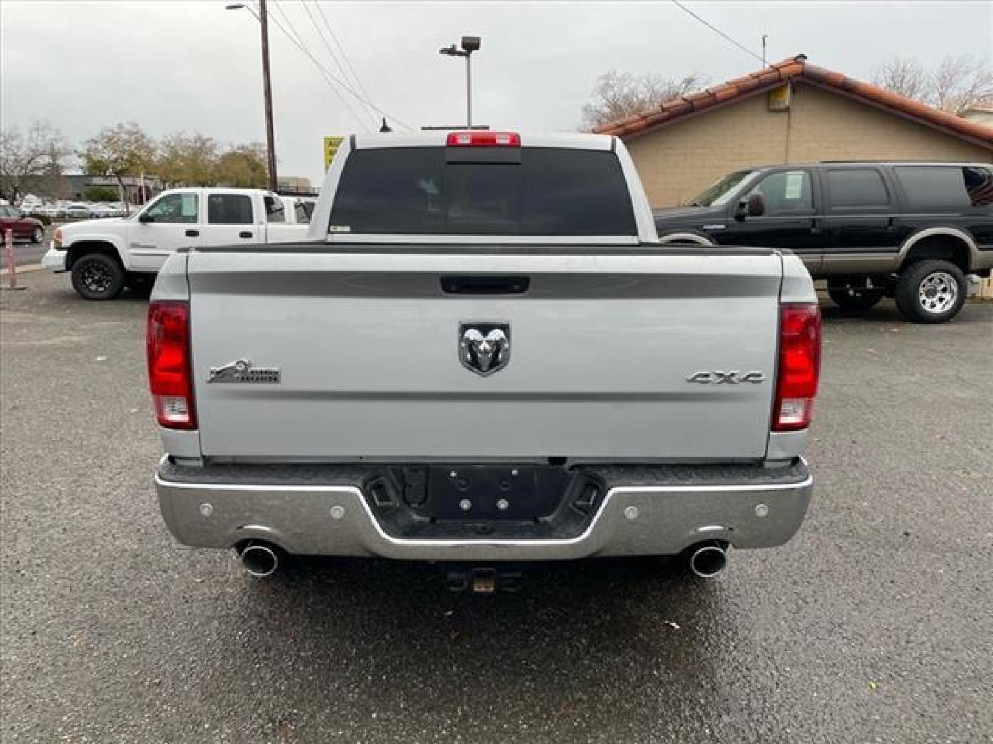 2016 Bright Silver Metallic Clear Coat RAM 1500 Big Horn (1C6RR7LM1GS) with an 3.0L EcoDiesel 3.0L Biodiesel Turbo V6 240hp 420ft. lbs. Common Rail Direct Injection engine, 8-Speed Shiftable Automatic transmission, located at 800 Riverside Ave, Roseville, CA, 95678, (916) 773-4549, 38.732265, -121.291039 - Photo#3