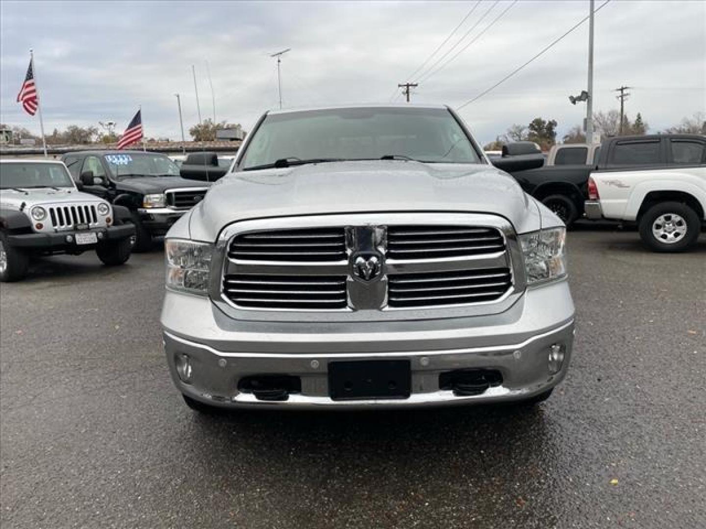 2016 Bright Silver Metallic Clear Coat RAM 1500 Big Horn (1C6RR7LM1GS) with an 3.0L EcoDiesel 3.0L Biodiesel Turbo V6 240hp 420ft. lbs. Common Rail Direct Injection engine, 8-Speed Shiftable Automatic transmission, located at 800 Riverside Ave, Roseville, CA, 95678, (916) 773-4549, 38.732265, -121.291039 - Photo#7