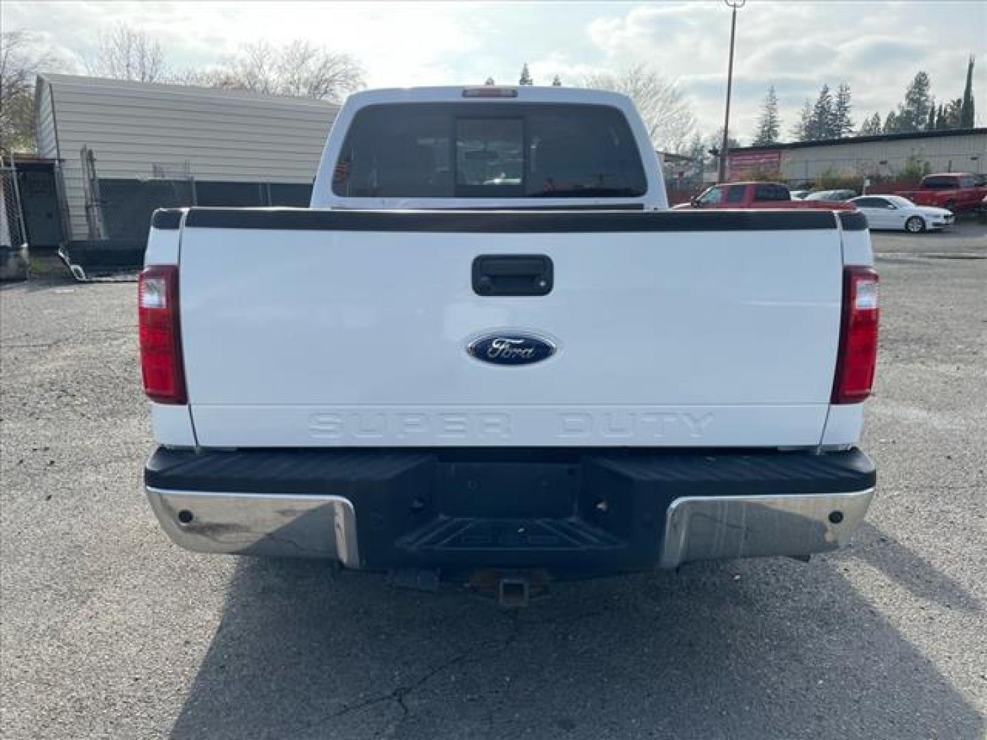 2011 Oxford White Ford F-250 Super Duty Lariat (1FT7W2AT2BE) with an 6.7L Power Stroke 6.7L Biodiesel Turbo V8 400hp 800ft. lbs. Common Rail Direct Injection engine, 6-Speed Shiftable Automatic transmission, located at 800 Riverside Ave, Roseville, CA, 95678, (916) 773-4549, 38.732265, -121.291039 - DIESEL CREW CAB LARIAT LOW MILES - Photo#8