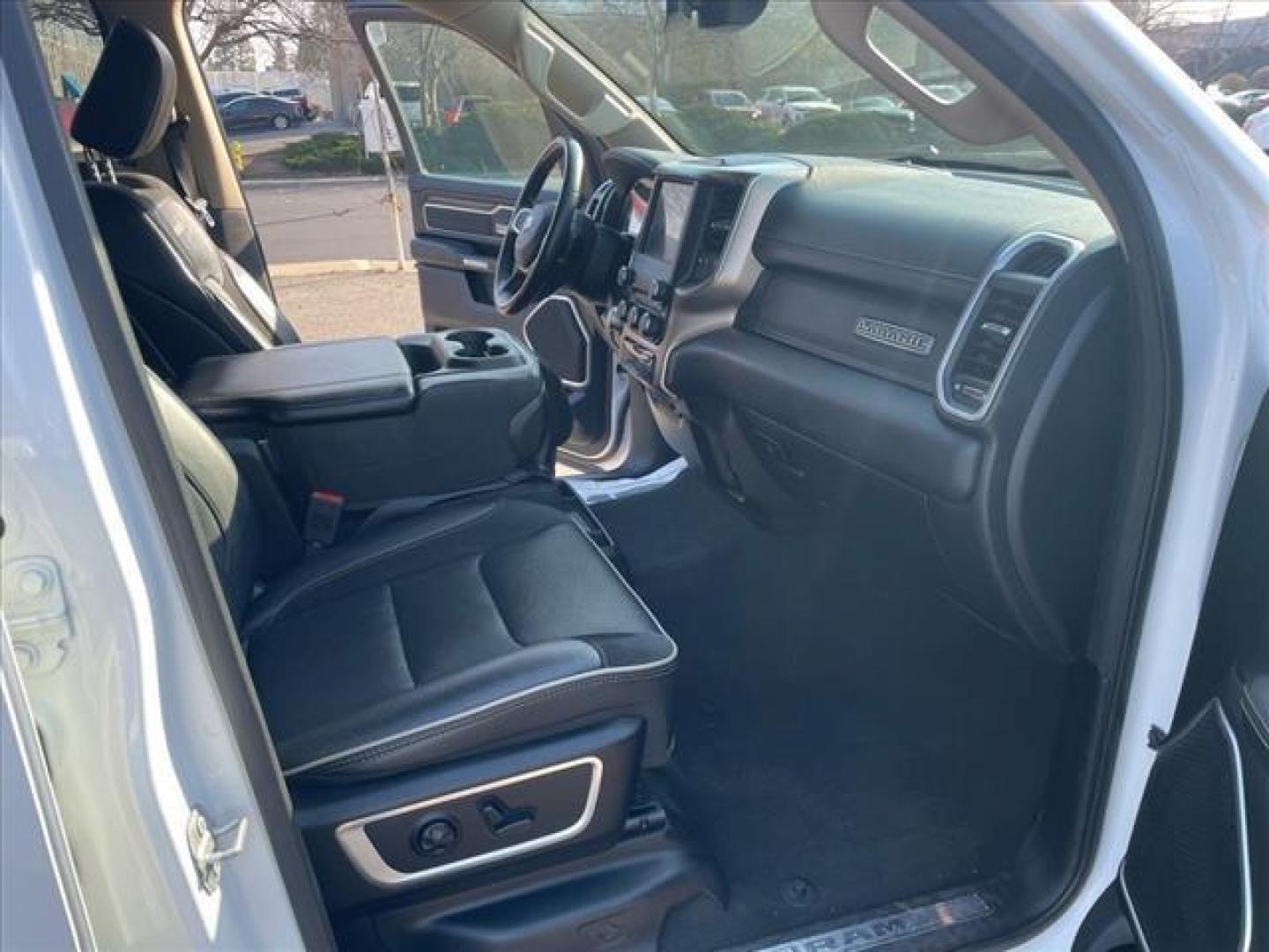 2020 Bright White Clear Coat RAM 1500 Laramie (1C6SRFJM7LN) with an 3.0L EcoDiesel 3.0L Biodiesel Turbo V6 260hp 480ft. lbs. Common Rail Direct Injection engine, 8-Speed Shiftable Automatic transmission, located at 800 Riverside Ave, Roseville, CA, 95678, (916) 773-4549, 38.732265, -121.291039 - Photo#14