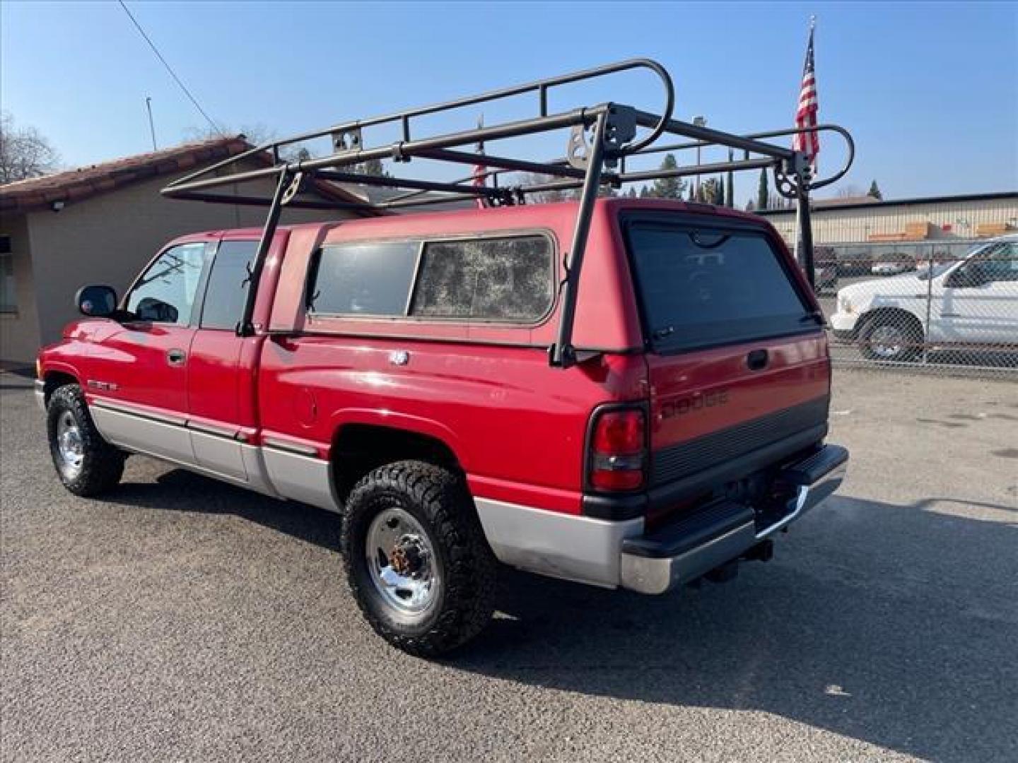 1999 Red Dodge Ram 2500 Laramie SLT (3B7KC23W4XG) with an 8.0L V10 OHV 20V FI Engine Other engine, 4-Speed Automatic transmission, located at 800 Riverside Ave, Roseville, CA, 95678, (916) 773-4549, 38.732265, -121.291039 - QUAD CAB SLT 85K MILES LEATHER CLEAN CARFAX - Photo#3