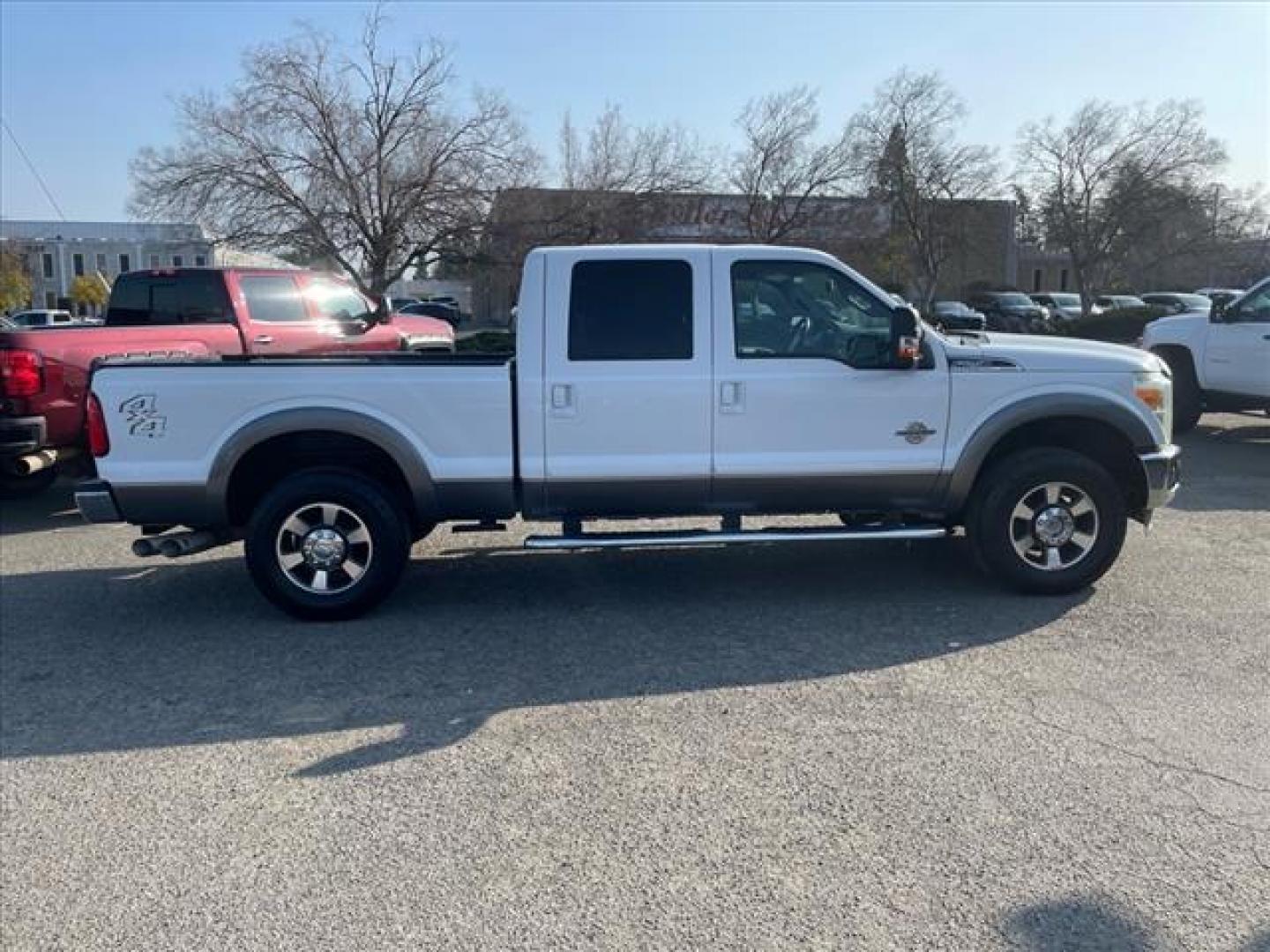 2011 Oxford White/Sterling Grey Ford F-250 Super Duty Lariat (1FT7W2BT3BE) with an 6.7L Power Stroke 6.7L Biodiesel Turbo V8 400hp 800ft. lbs. Common Rail Direct Injection engine, 6-Speed Shiftable Automatic transmission, located at 800 Riverside Ave, Roseville, CA, 95678, (916) 773-4549, 38.732265, -121.291039 - Photo#5