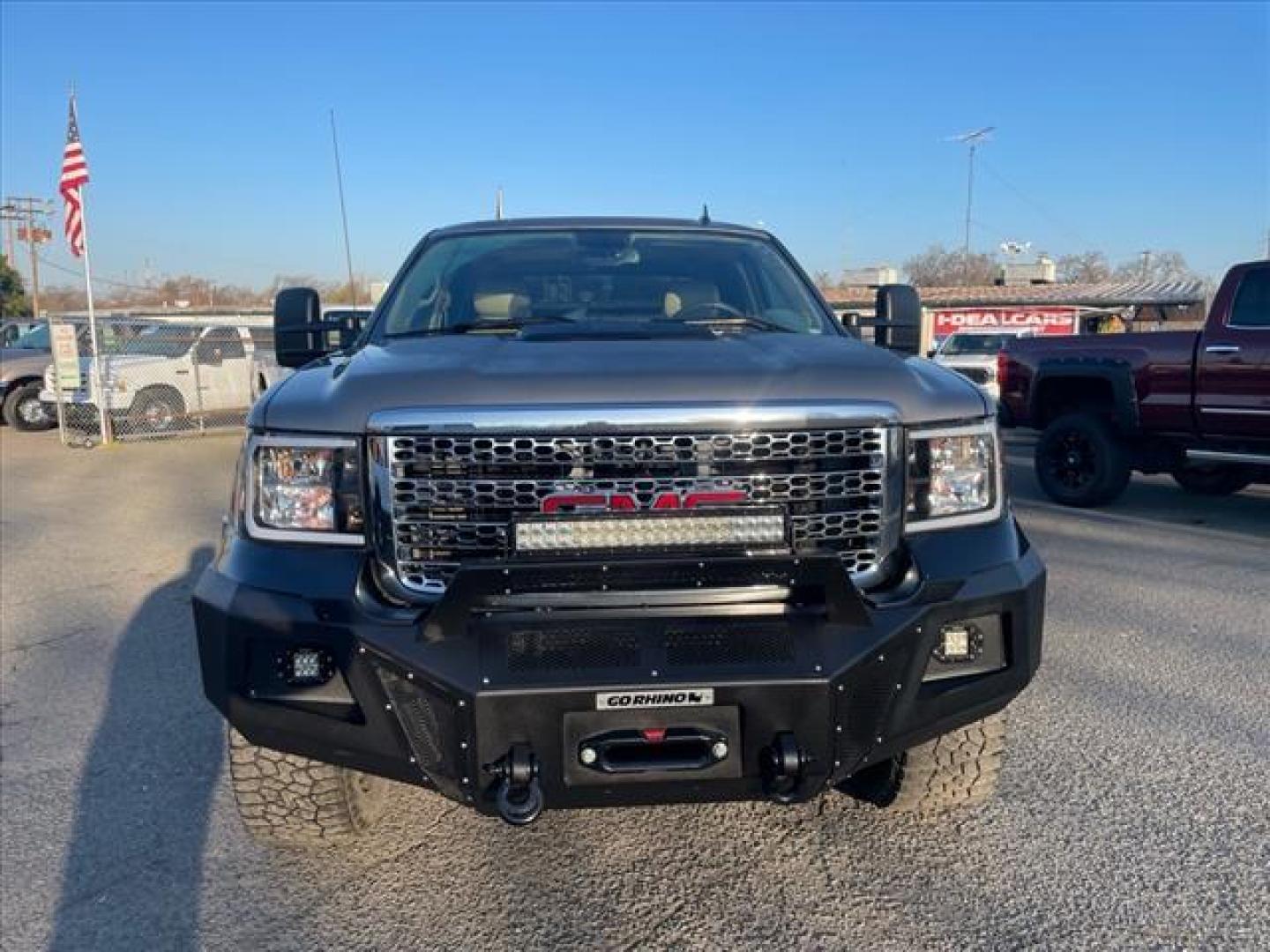 2014 Steel Gray Metallic GMC Sierra 2500HD Denali (1GT125E88EF) with an 6.6L Duramax 6.6L Diesel Turbo V8 397hp 765ft. lbs. Common Rail Direct Injection engine, Allison 1000 6-Speed Shiftable Automatic transmission, located at 800 Riverside Ave, Roseville, CA, 95678, (916) 773-4549, 38.732265, -121.291039 - Photo#9