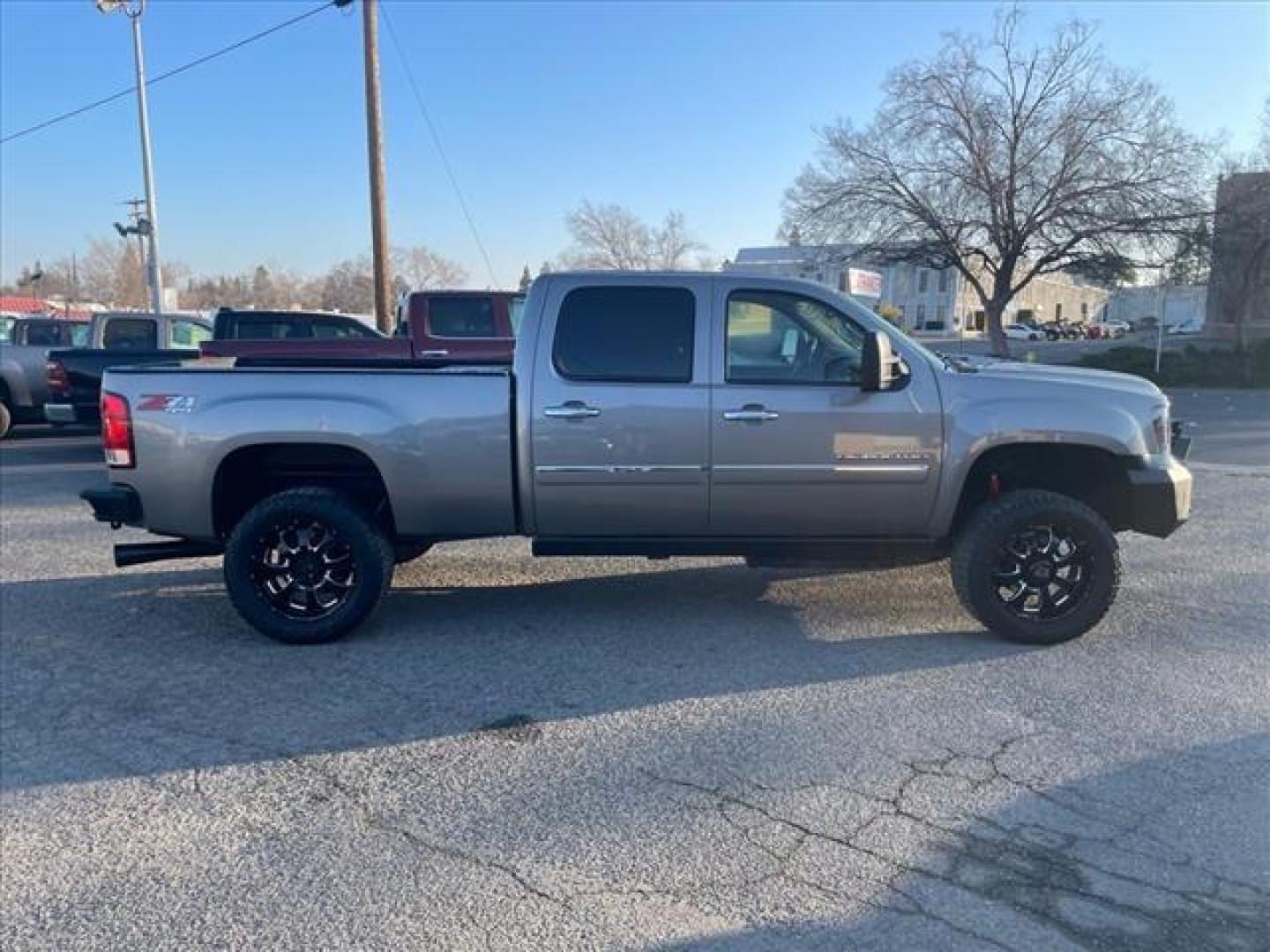 2014 Steel Gray Metallic GMC Sierra 2500HD Denali (1GT125E88EF) with an 6.6L Duramax 6.6L Diesel Turbo V8 397hp 765ft. lbs. Common Rail Direct Injection engine, Allison 1000 6-Speed Shiftable Automatic transmission, located at 800 Riverside Ave, Roseville, CA, 95678, (916) 773-4549, 38.732265, -121.291039 - Photo#7