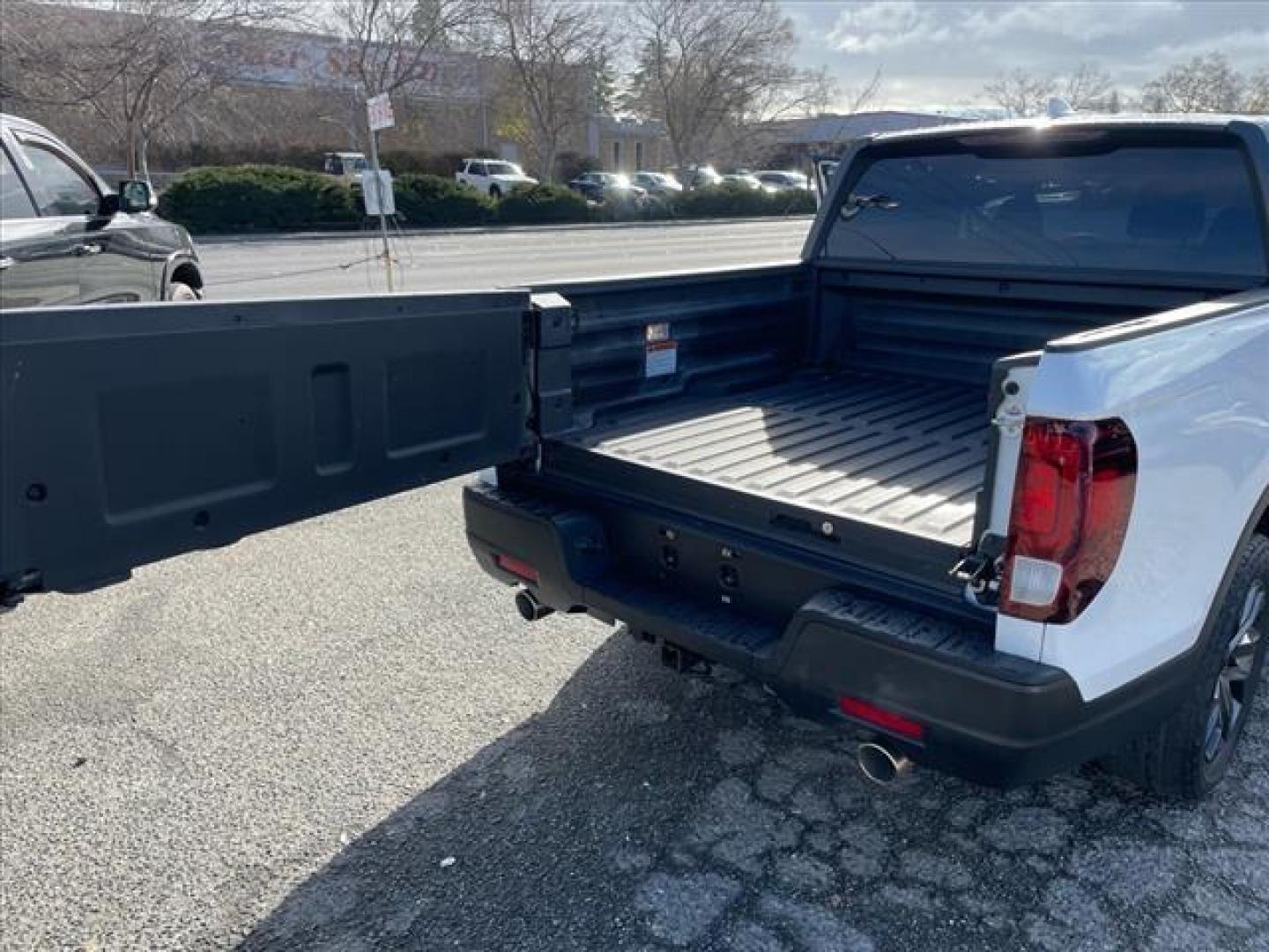 2021 Platinum White Pearl Honda Ridgeline Sport (5FPYK3F13MB) with an 3.5L 3.5L V6 280hp 262ft. lbs. Direct Injection engine, 9-Speed Shiftable Automatic transmission, located at 800 Riverside Ave, Roseville, CA, 95678, (916) 773-4549, 38.732265, -121.291039 - AWD SPORT SERVICE RECORDS ON CLEAN CARFAX - Photo#11