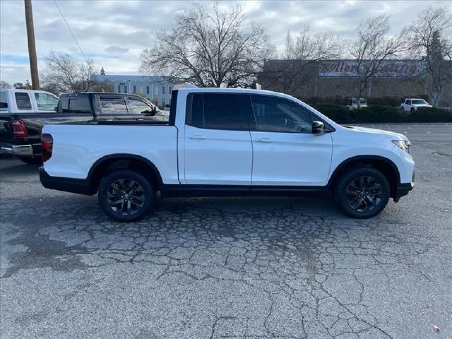 2021 Platinum White Pearl Honda Ridgeline Sport (5FPYK3F13MB) with an 3.5L 3.5L V6 280hp 262ft. lbs. Direct Injection engine, 9-Speed Shiftable Automatic transmission, located at 800 Riverside Ave, Roseville, CA, 95678, (916) 773-4549, 38.732265, -121.291039 - AWD SPORT SERVICE RECORDS ON CLEAN CARFAX - Photo#6