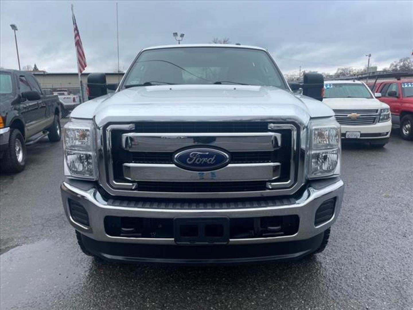 2015 Oxford White Ford F-250 Super Duty XLT (1FT7W2BTXFE) with an 6.7L Power Stroke 6.7L Biodiesel Turbo V8 440hp 860ft. lbs. Common Rail Direct Injection engine, 6-Speed Shiftable Automatic transmission, located at 800 Riverside Ave, Roseville, CA, 95678, (916) 773-4549, 38.732265, -121.291039 - DIESEL CREW CAB 4X4 XLT SERVICE RECORDS ON CLEAN CARFAX - Photo#7